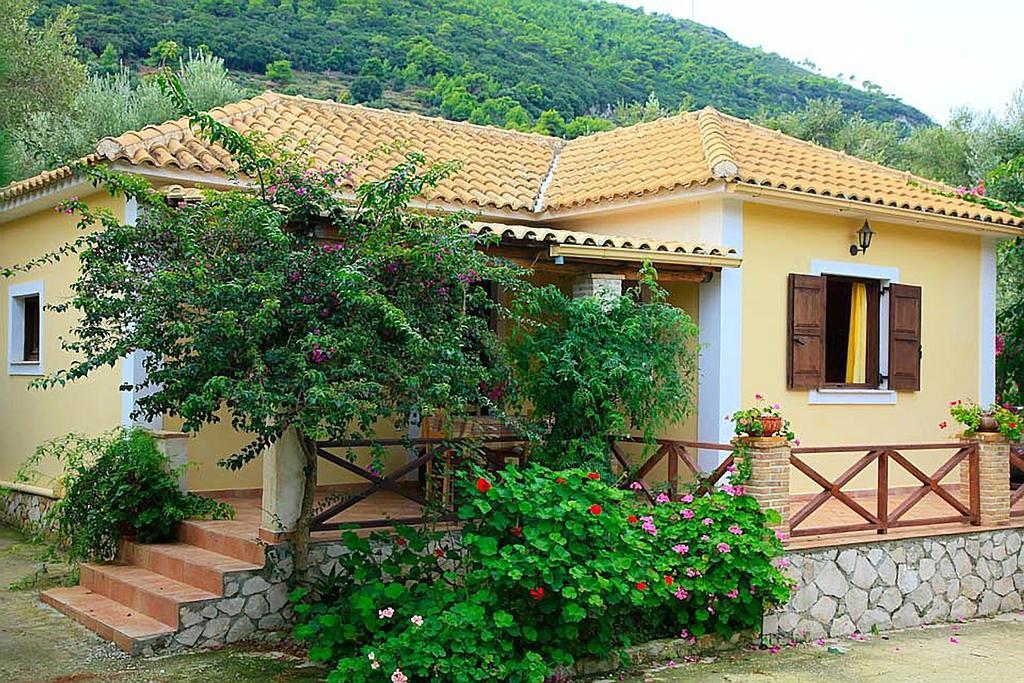 קרי Yannis' Village חדר תמונה